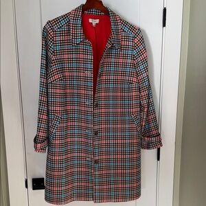 Chic Plaid Trench Coat with Red Lining